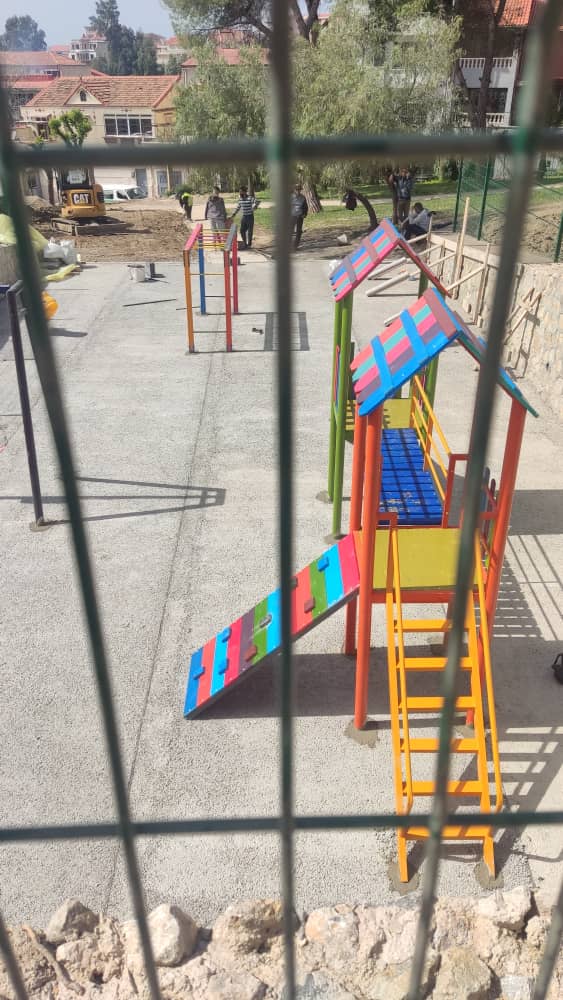 Espace de jeu pour enfants en acier au niveau de la wilaya de Tizi Ouzou