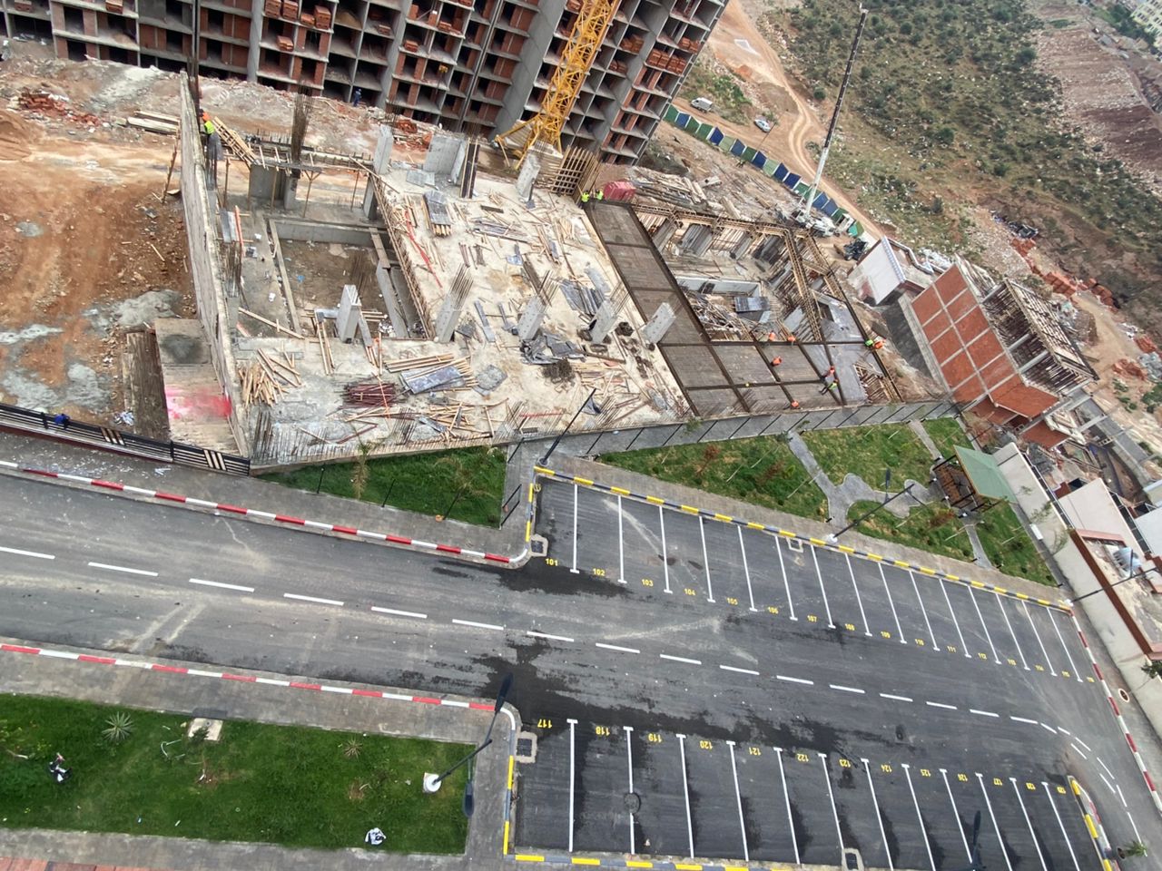Aménagement d'un Parking au niveau du Projet Tlemcen